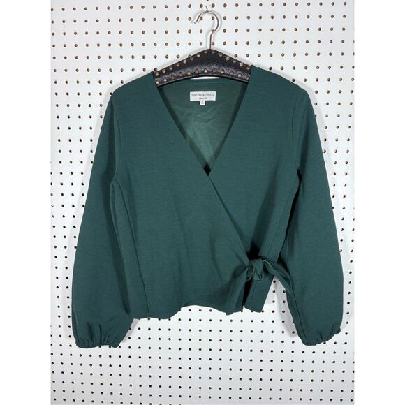 Madewell Texture & Thread Crepe Wrap Top size M - Picture 1 of 4